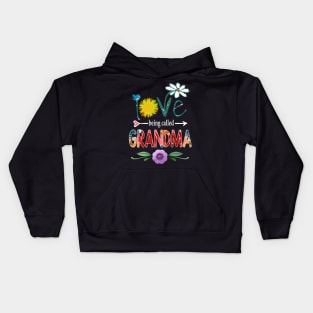 grandma i love being called grandma Kids Hoodie